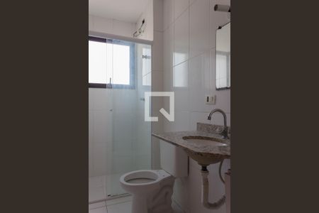 Banheiro de apartamento para alugar com 1 quarto, 47m² em Santa Terezinha, São Bernardo do Campo