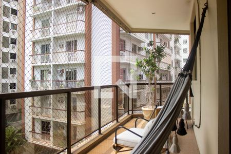 Varanda de apartamento à venda com 3 quartos, 130m² em Jardim Botânico, Rio de Janeiro