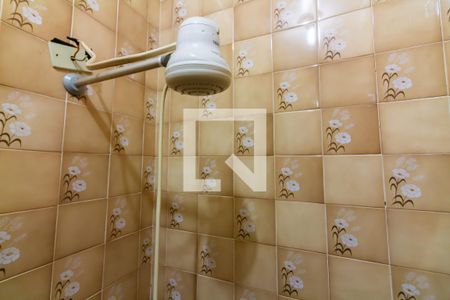 Casa à venda com 212m², 3 quartos e 2 vagas Casa à venda com 212m², 3 quartos e 2 vagasBanheiro