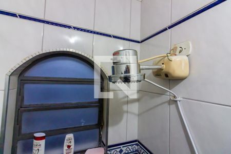 Casa à venda com 212m², 3 quartos e 2 vagas Casa à venda com 212m², 3 quartos e 2 vagasBanheiro 2