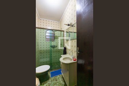 Casa à venda com 212m², 3 quartos e 2 vagas Casa à venda com 212m², 3 quartos e 2 vagasBanheiro 3