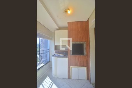 Sacada de apartamento à venda com 2 quartos, 96m² em Marechal Rondon, Canoas