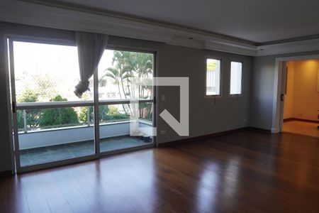 Sala 1 de apartamento para alugar com 3 quartos, 167m² em Jardim Londrina, São Paulo
