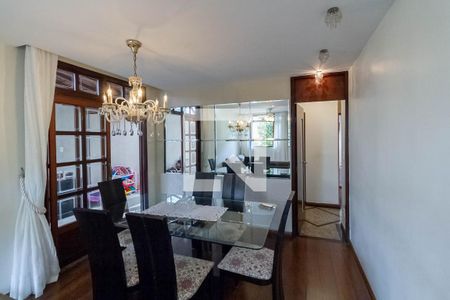 Sala  de casa de condomínio à venda com 3 quartos, 200m² em Santa Amelia, Belo Horizonte