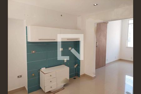 Apartamento à venda com 3 quartos, 70m² em Centro, Campinas