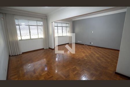 Apartamento para alugar com 155m², 4 quartos e 1 vagaSala 