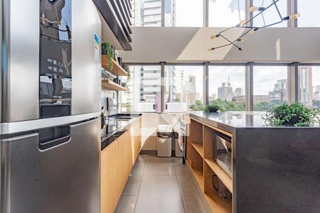 Cozinha compartilhada de apartamento à venda com 1 quarto, 11m² em Liberdade, São Paulo