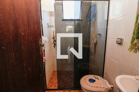 Banheiro de casa de condomínio à venda com 2 quartos, 700m² em Ville Des Lacs, Nova Lima