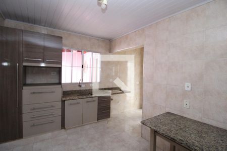 Cozinha de casa à venda com 3 quartos, 200m² em Vila Paulistania, São Paulo