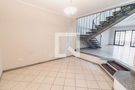 Sala de casa à venda com 4 quartos, 249m² em Vila Camilopolis, Santo André