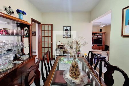 Sala 2 de casa de condomínio à venda com 5 quartos, 207m² em Badu, Niterói