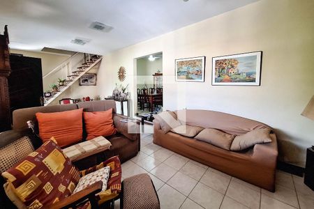 Sala 1 de casa de condomínio à venda com 5 quartos, 207m² em Badu, Niterói