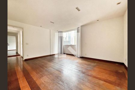 Sala de apartamento à venda com 2 quartos, 72m² em Funcionários, Belo Horizonte