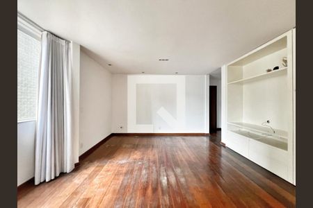 Sala de apartamento à venda com 2 quartos, 72m² em Funcionários, Belo Horizonte