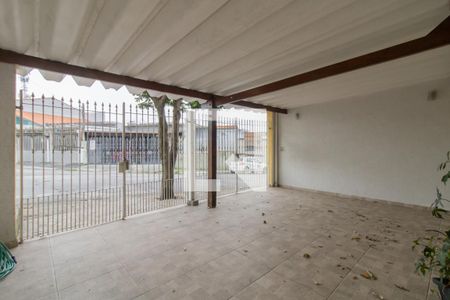 Casa à venda com 140m², 2 quartos e 2 vagas Casa à venda com 140m², 2 quartos e 2 vagasGaragem