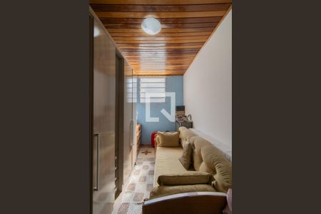 Casa à venda com 140m², 2 quartos e 2 vagas Casa à venda com 140m², 2 quartos e 2 vagasCloset da Suíte