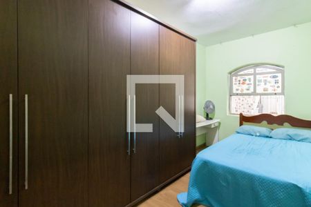 Quarto 2 de casa à venda com 2 quartos, 140m² em Jardim Santa Clara, Guarulhos