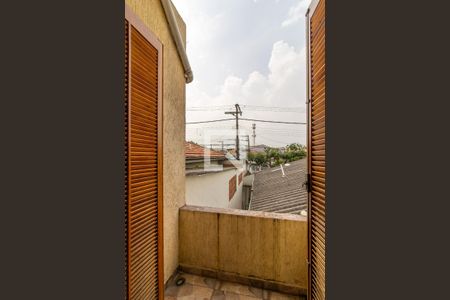 Casa à venda com 140m², 2 quartos e 2 vagas Casa à venda com 140m², 2 quartos e 2 vagasVaranda da Suíte