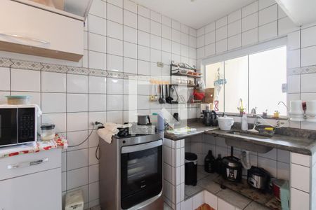 Casa à venda com 140m², 2 quartos e 2 vagas Casa à venda com 140m², 2 quartos e 2 vagasCozinha