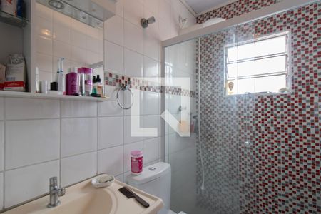 Casa à venda com 140m², 2 quartos e 2 vagas Casa à venda com 140m², 2 quartos e 2 vagasBanheiro da Suíte