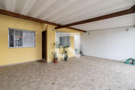 Casa à venda com 140m², 2 quartos e 2 vagas Casa à venda com 140m², 2 quartos e 2 vagasGaragem