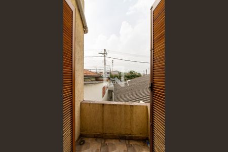 Casa à venda com 140m², 2 quartos e 2 vagas Casa à venda com 140m², 2 quartos e 2 vagasVaranda da Suíte
