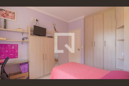 Casa à venda com 440m², 4 quartos e 6 vagas Casa à venda com 440m², 4 quartos e 6 vagasQuarto 2