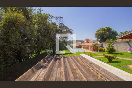 Casa à venda com 440m², 4 quartos e 6 vagas Casa à venda com 440m², 4 quartos e 6 vagasVista do Quarto 2