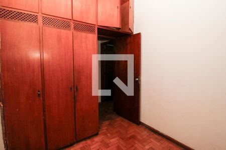 Quarto 1 de apartamento para alugar com 2 quartos, 92m² em Centro, Belo Horizonte