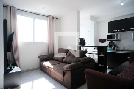 Sala de apartamento para alugar com 2 quartos, 44m² em Vila Nhocune, São Paulo