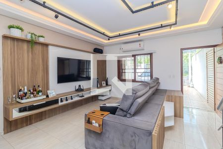 Sala de casa à venda com 3 quartos, 142m² em São José, Canoas