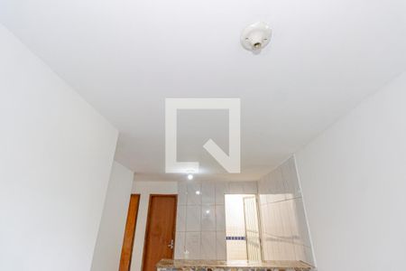 Sala de apartamento para alugar com 2 quartos, 35m² em Vista Alegre, Rio de Janeiro