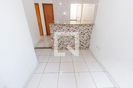 Sala de apartamento para alugar com 2 quartos, 35m² em Vista Alegre, Rio de Janeiro