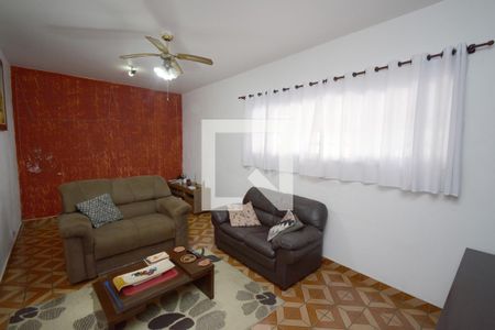 Sala de casa à venda com 3 quartos, 300m² em Vila Campo Grande, São Paulo