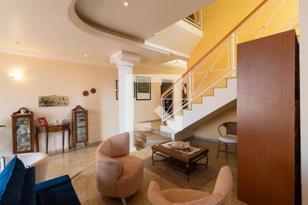 Salas de casa de condomínio à venda com 5 quartos, 385m² em Loteamento Caminhos de São Conrado (sousas), Campinas