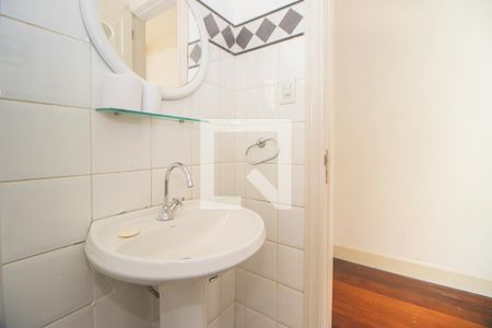 Lavabo de casa para alugar com 3 quartos, 120m² em Floresta, Porto Alegre