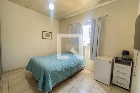 Quarto de casa para alugar com 2 quartos, 101m² em Vila Sarapui, Duque de Caxias