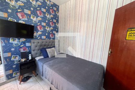Quarto 2 de casa para alugar com 2 quartos, 101m² em Vila Sarapui, Duque de Caxias