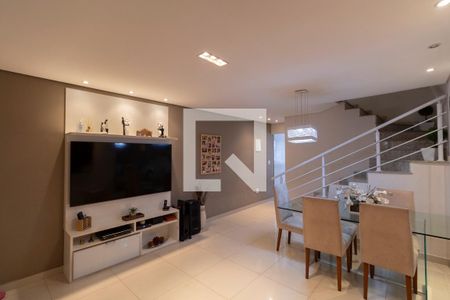 Sala  de casa à venda com 3 quartos, 90m² em Vila Ponte Rasa, São Paulo