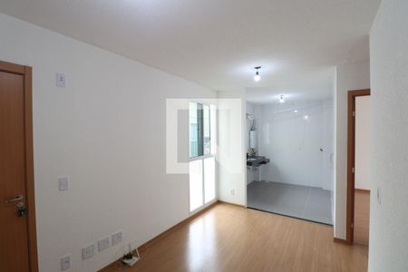 Sala de apartamento para alugar com 2 quartos, 44m² em Barro Vermelho, São Gonçalo