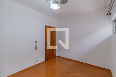 Quarto 1 de casa para alugar com 3 quartos, 250m² em Jardim das Flores, Osasco