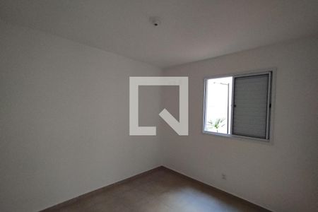 Dormitório 01 de apartamento para alugar com 2 quartos, 50m² em Loteamento Santa Marta, Ribeirão Preto