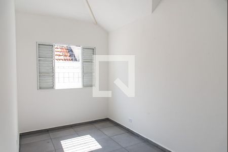 Quarto de casa para alugar com 1 quarto, 40m² em Vila Firmiano Pinto, São Paulo