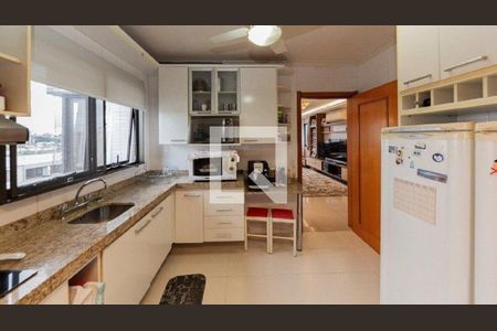 Apartamento à venda com 3 quartos, 124m² em Petrópolis, Porto Alegre