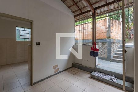 Entrada de casa à venda com 2 quartos, 366m² em Juliana, Belo Horizonte