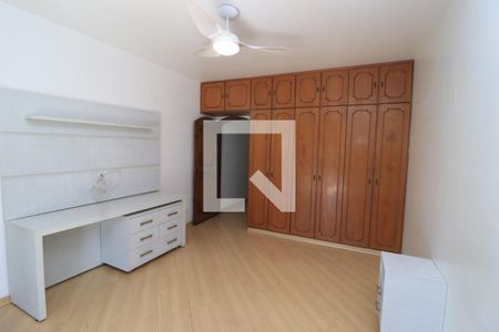 Quarto 1 de casa para alugar com 3 quartos, 240m² em Vila Moreira, São Paulo