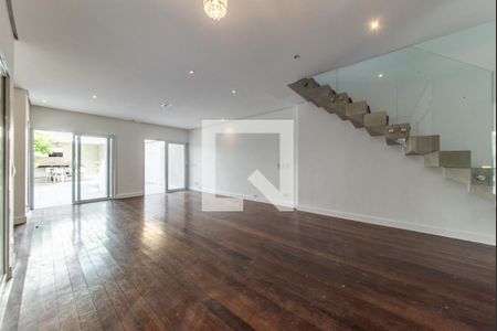 Sala de casa à venda com 4 quartos, 247m² em Jardim da Saúde, São Paulo