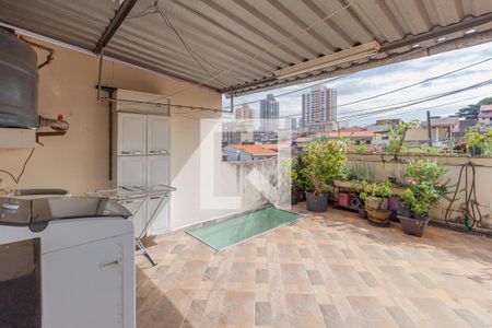 Casa à venda com 320m², 4 quartos e 2 vagas Casa à venda com 320m², 4 quartos e 2 vagasÁrea de serviço