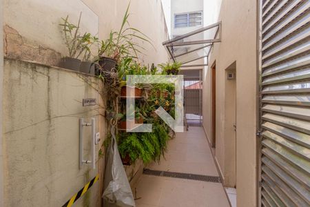 Casa à venda com 320m², 4 quartos e 2 vagas Casa à venda com 320m², 4 quartos e 2 vagasHall de entrada