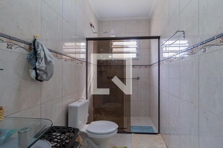Casa à venda com 320m², 4 quartos e 2 vagas Casa à venda com 320m², 4 quartos e 2 vagasBanheiro